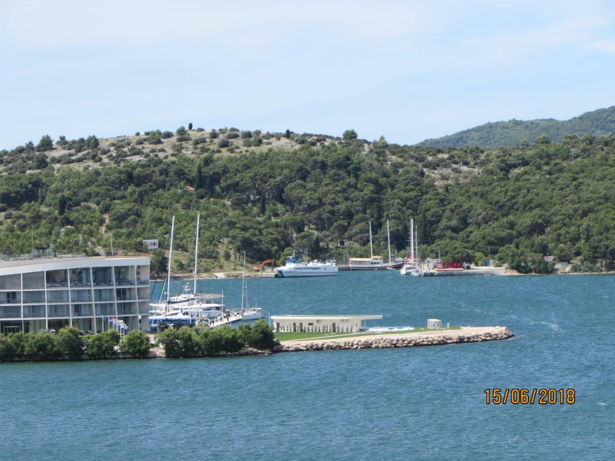 Pearl Appartement Šibenik Buitenkant foto