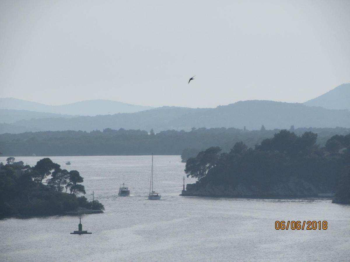 Pearl Appartement Šibenik Buitenkant foto